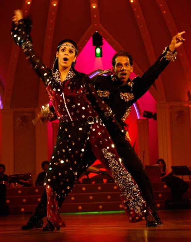 Tobby abot us (1)-min